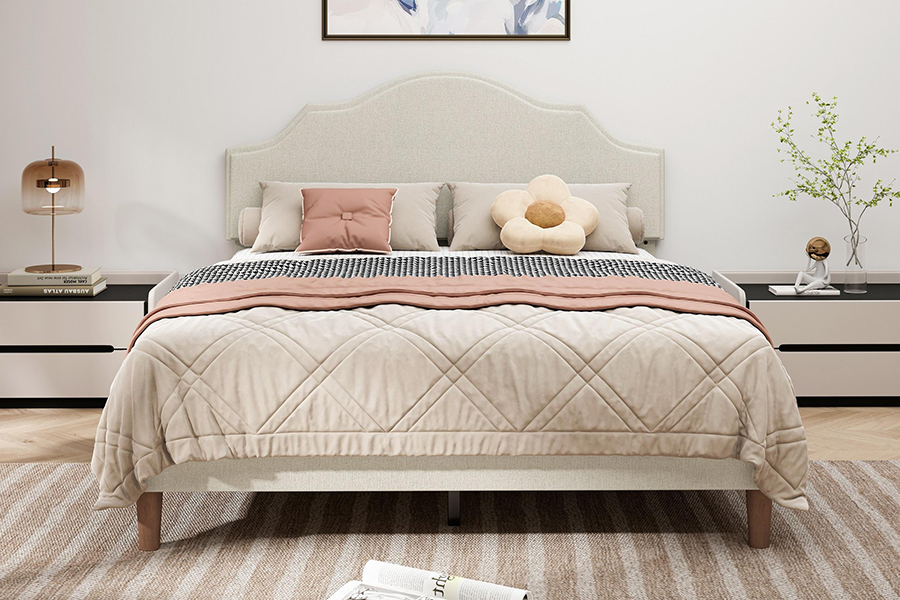 Cama estofada tamanho Queen em tecido bege de alta qualidade N21