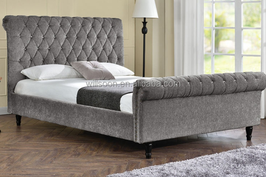 Cama estofada com design em forma de S em tecido de veludo 1153