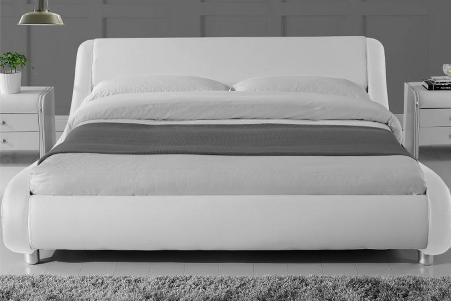 Cama estofada com estrutura de couro sintético de madeira PU 1140