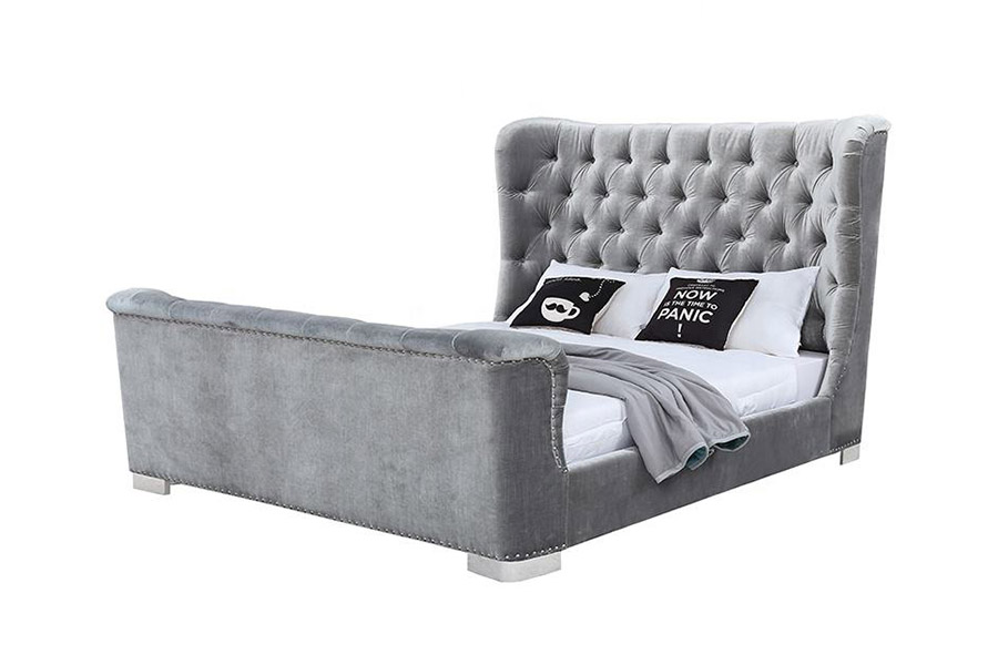 Cama estofada com cabeceira de madeira macia 1402