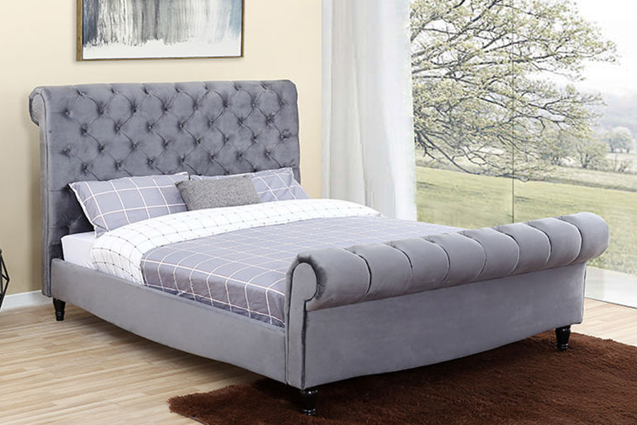 Cama de trenó com cabeceira alta luxuosa 1393 cama estofada