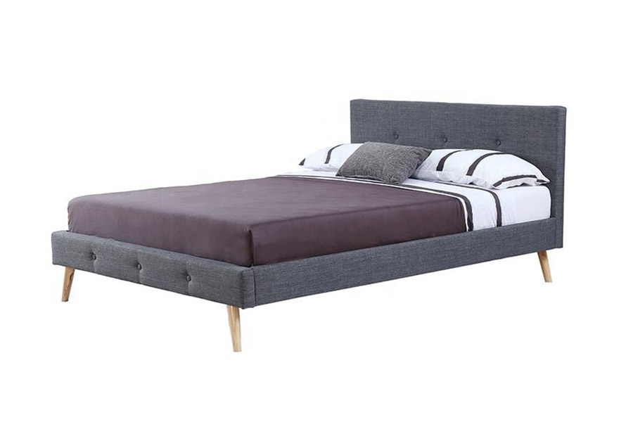 1368 Cama estofada com design escandinavo elegante