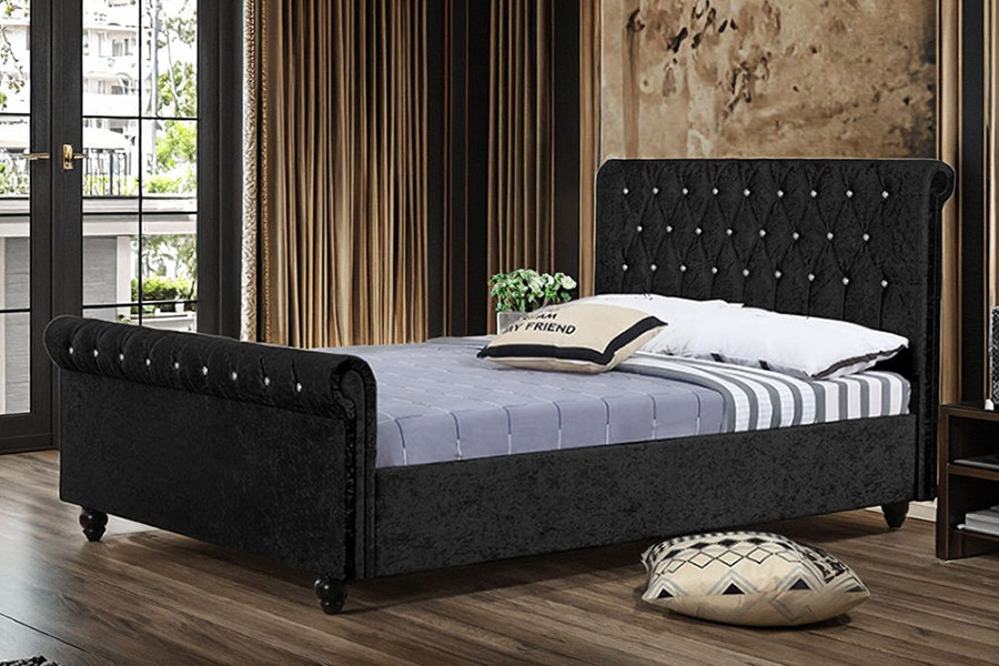 Cama estofada em tecido de veludo com cama trenó 1366 moderna