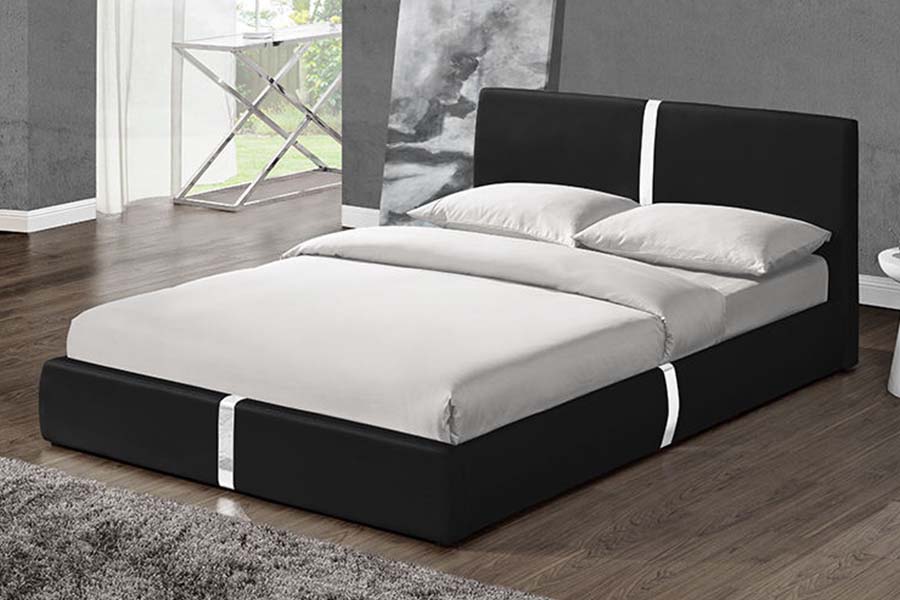 Cama estofada em couro macio com estrutura de madeira maciça 1859