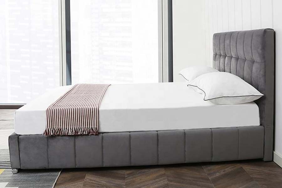 Cama estofada em tecido de veludo com cabeceira de bloco quadrado 1555