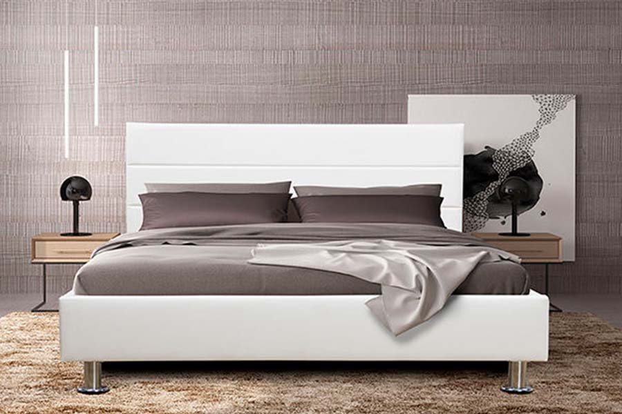 Cama estofada com painel de cabeceira de bloco quadrado 1639