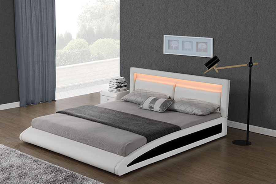 1118-1-2 Estrutura de cama LED inteligente de couro falso europeu curvado