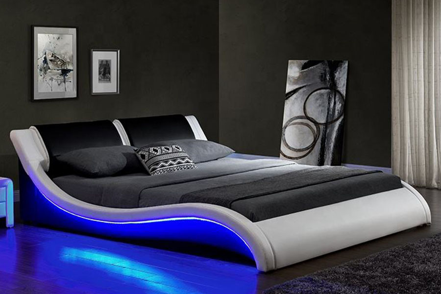 1178-1 Cama estofada Queen King de couro com moldura LED tipo onda